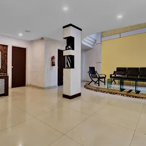 Hotel Aec Residency